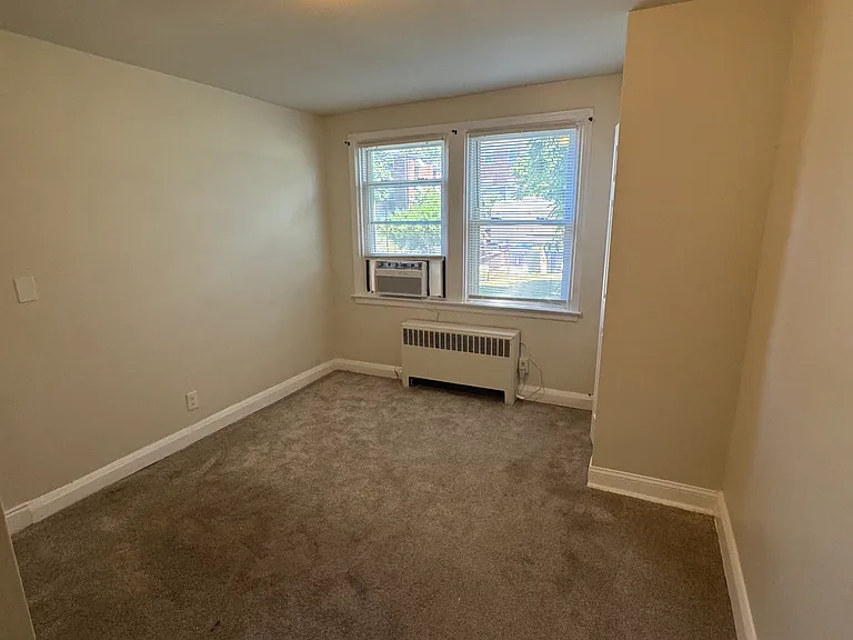 915 E Lake Ave #1 — Photo 6