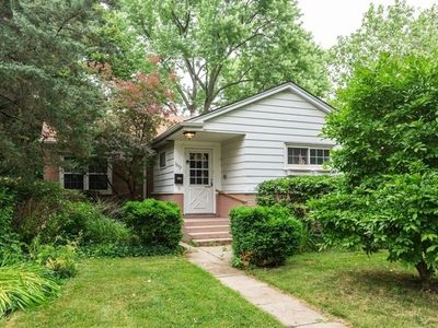 1607 Brummel St, Evanston, IL, 60202