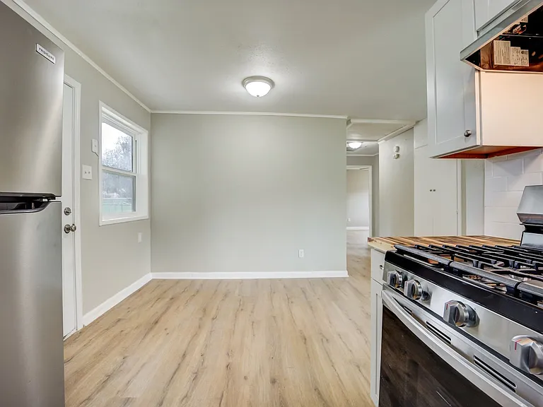 4407 S 26th St — Photo 21