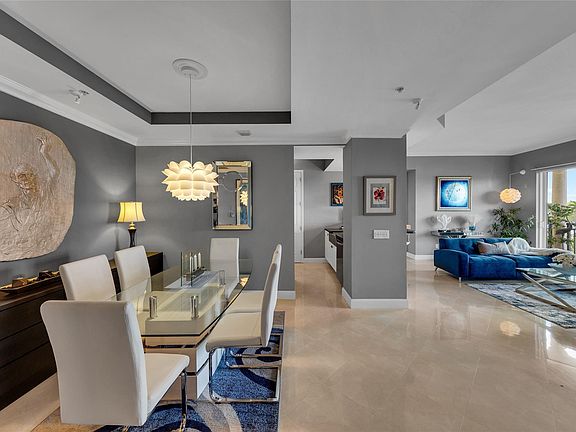 5th image of 2625 NE 14th Avenue #308