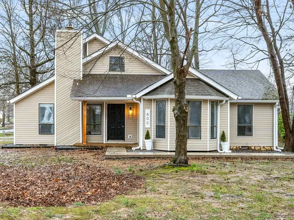 600 Marigold Dr, Clarksville, TN 37042
