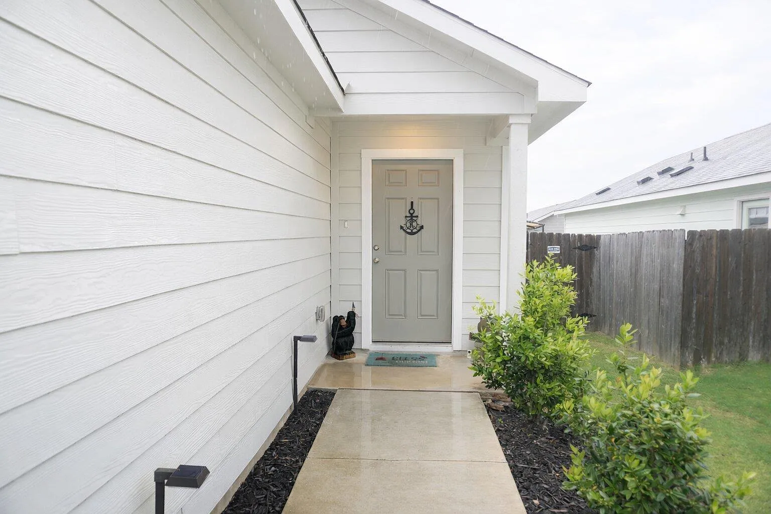 3 bed, 2.0 bath, 1300 sqft, $1,775 — Photo 3