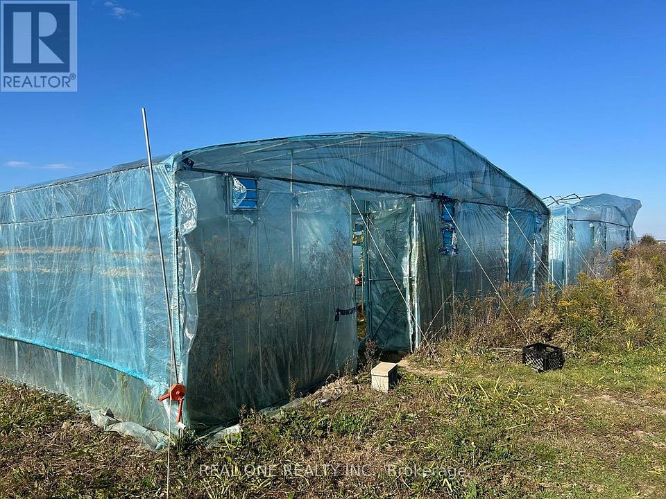 1st image of 2065B Thorah Concession Rd #4