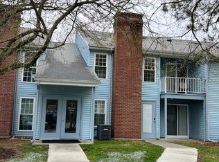 11 Walden Dr APT 14, Natick, MA 01760