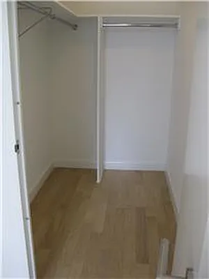 Rented by RELO REDAC INC. | media 45