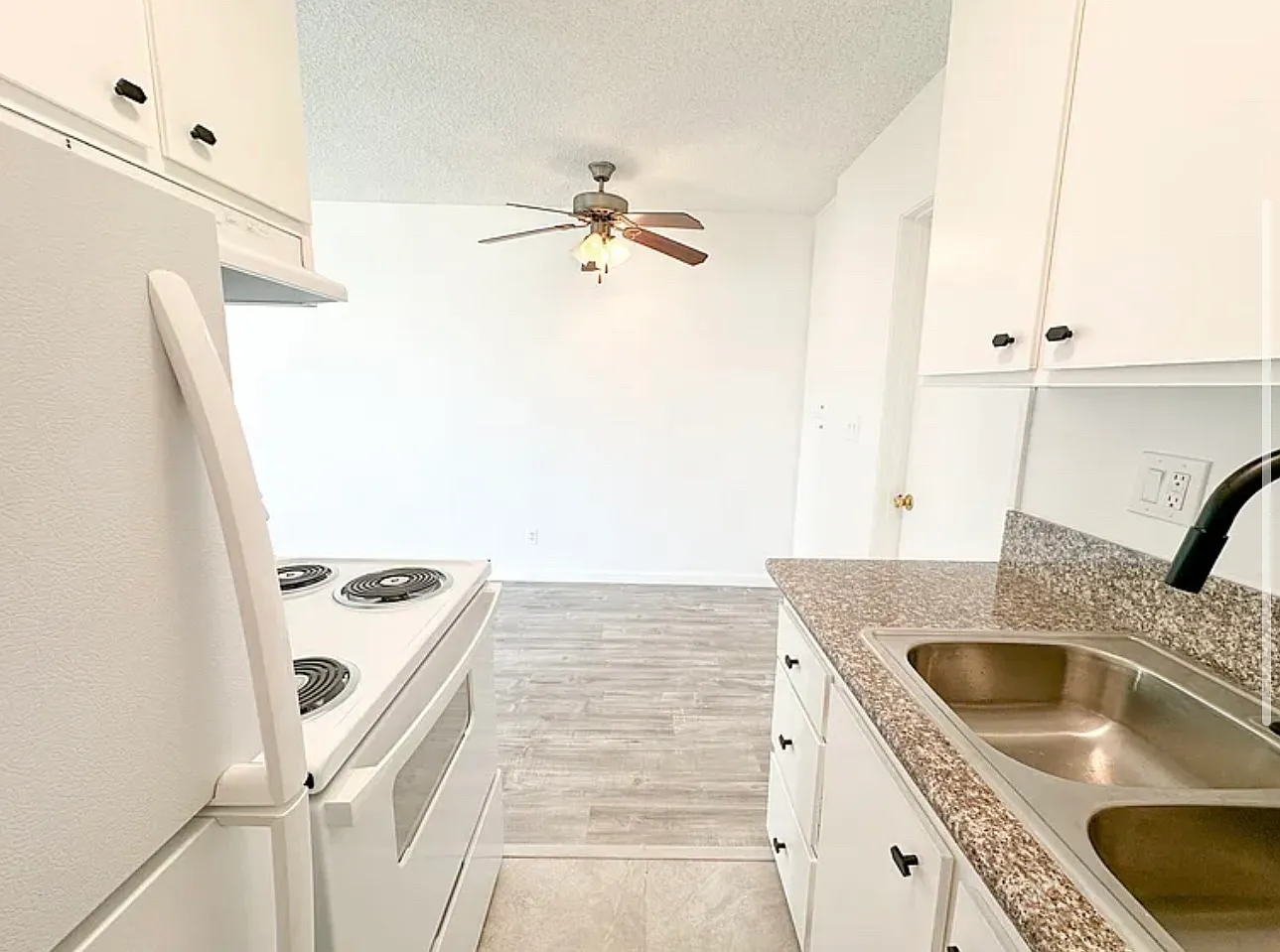1 bed, 750 sqft, $2,195 — Photo 4