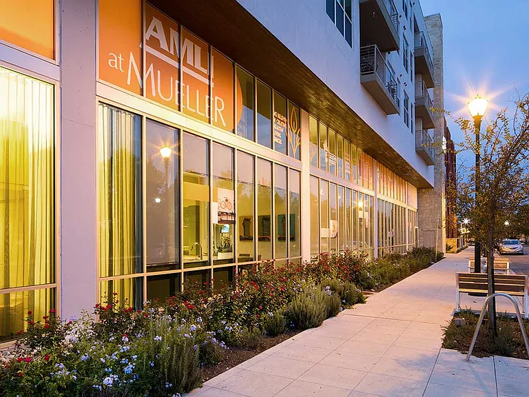 AMLI at Mueller — Photo 30