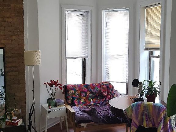 4th image of 3036 S Princeton Ave #2