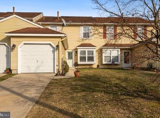 24 Country Ln, Westampton, NJ 08060
