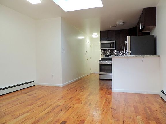 4th image of 913 Bushwick Ave #2
