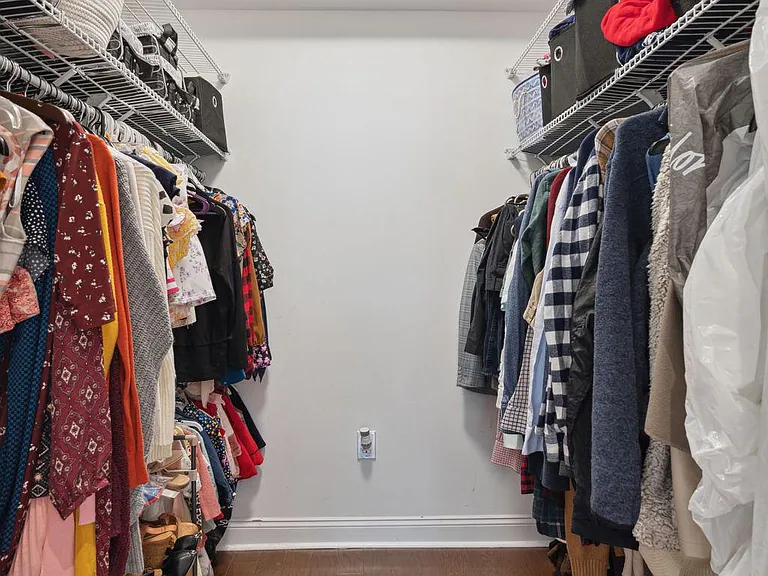 501 Vine St #2 — Photo 28