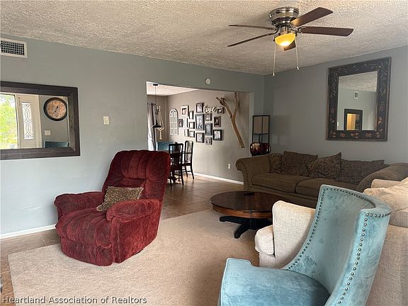 4th image of 2098 N Larramore Rd