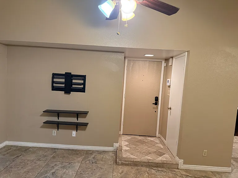 1865 E Kirkland Ln — Photo 11