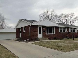3807 S Massachusetts Ave, Milwaukee, WI 53220