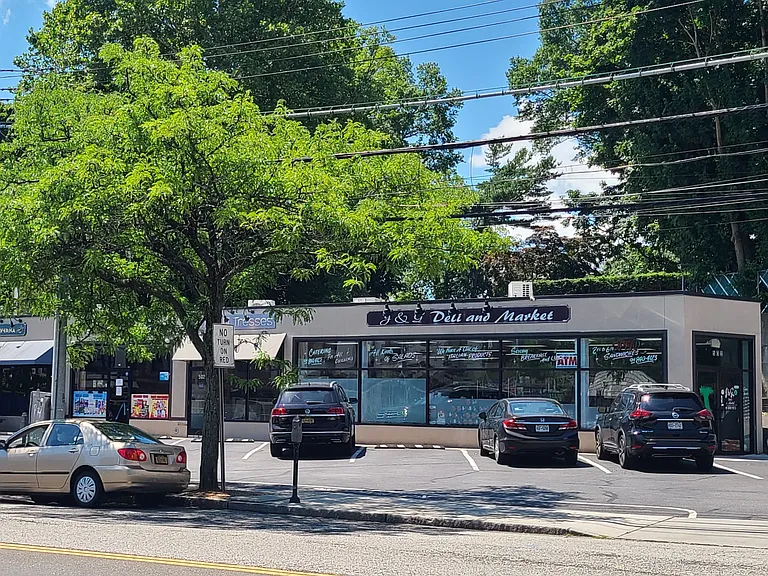 508 New Rochelle Rd #2 — Photo 20