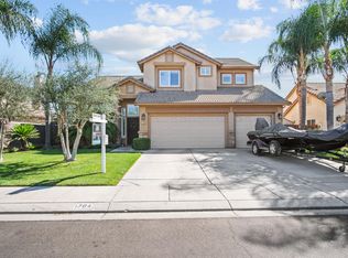 1704 San Gabriel Dr, Hughson, CA