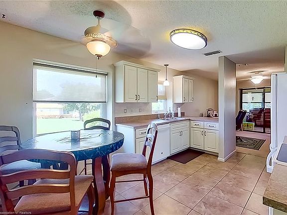 4th image of 141 Grandview Blvd