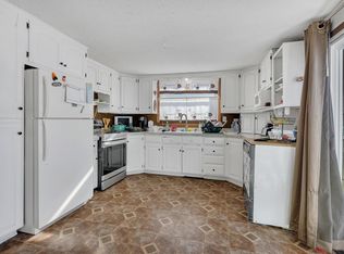327 1st Ave NW, Clara City, MN 56222