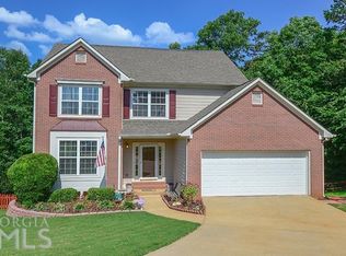 4111 Chatham Crest Ln, Buford, GA 30518
