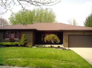 7678 Shelburne Dr, Middleburg Hts, OH