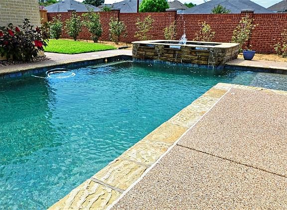 3rd image of 2117 Castle Creek Dr