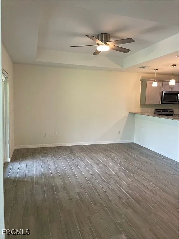 3 bed, 2.0 bath, 1193 sqft, $1,750 — Photo 4