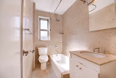 Rented by Urbane Brokerage