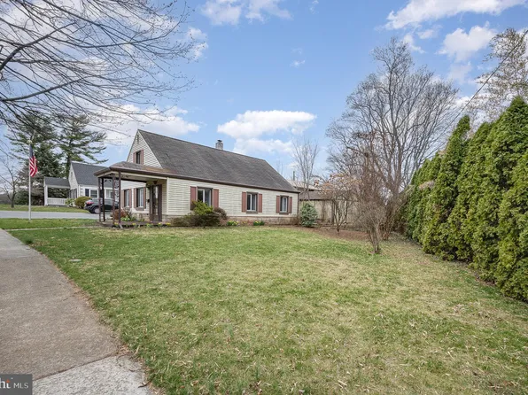 505 S 20th St, Camp Hill, PA 17011