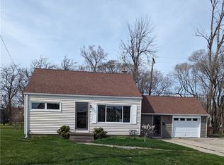 48 Norine Dr, Cheektowaga, NY 14225