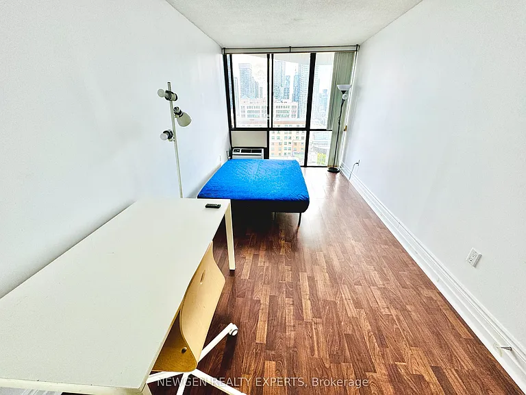 86 Gerrard St E #14F — Photo 12