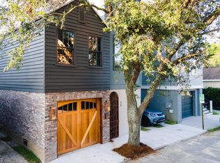 73 Cooper St, Charleston, SC 29403