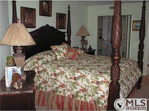 5th image of 5051 N A1a APT 12-6