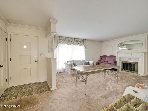 2nd image of 9103 Pomona Pl