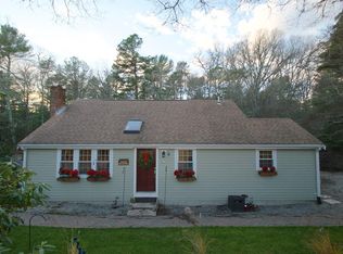 935 Long Pond Rd, Plymouth, MA 02360