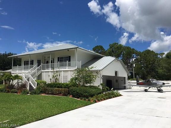 2nd image of 6880 Circle Dr