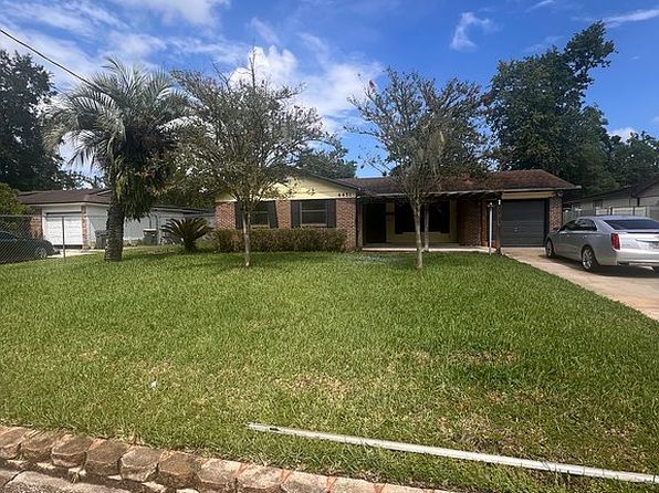 4451 Jade Dr W