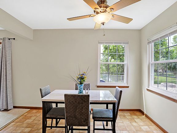 5th image of 12121 Pebblebrooke Ct