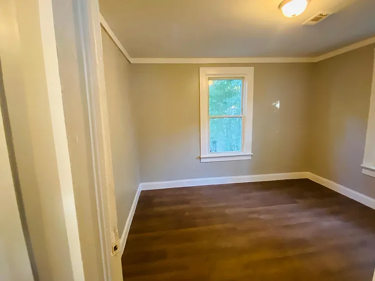 813 Arlington Ave — Photo 13