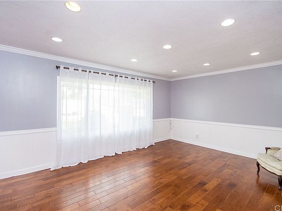 5th image of 17191 Manzanita Dr