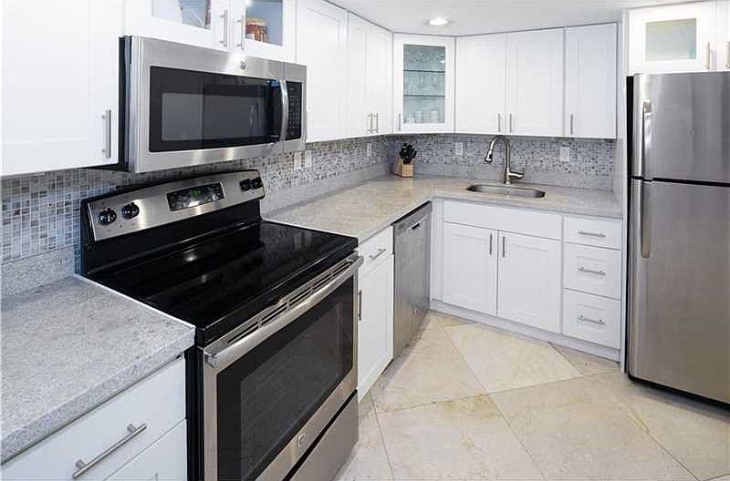 1st image of 6039 Collins Ave APT 731