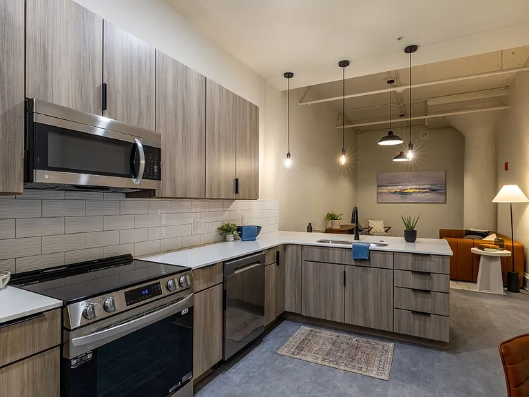 Benson Lofts — Photo 17