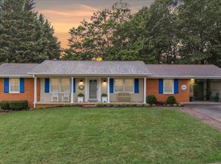 5022 Cave Spring Ln, Roanoke, VA 24018