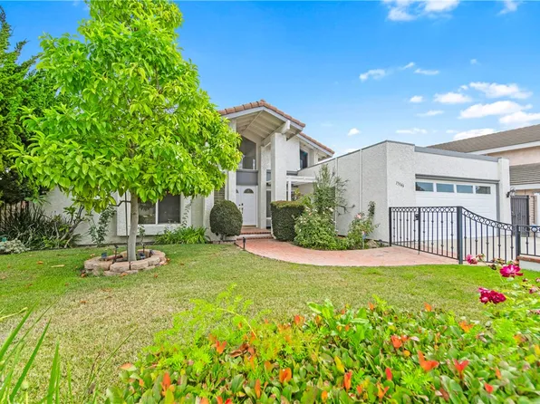 15946 Clarendon St, Fountain Valley, CA 92708