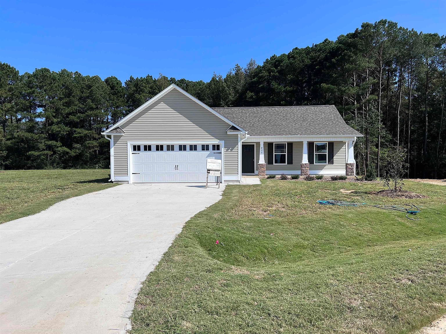 427 Sandcastle Ln, Four Oaks, NC 27524 Zillow