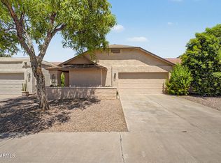 10405 N 65th Drive, Glendale, AZ 85302