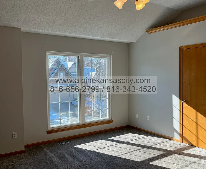 8116 NW 80th St — Photo 25