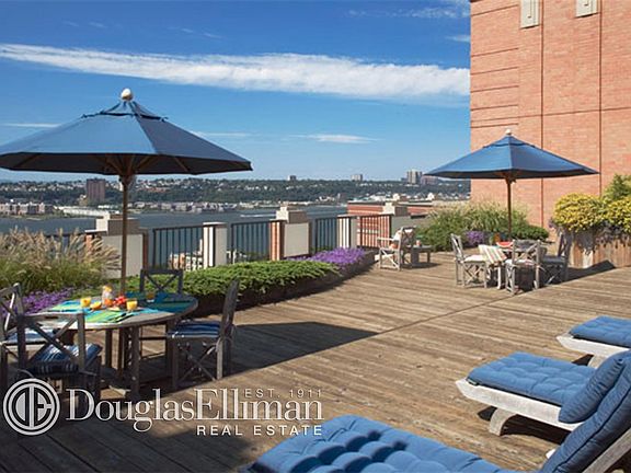 2nd image of 255 W 94th St APT 12J