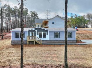 437 Graystone Dr, Winder, GA 30680