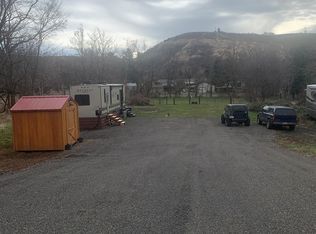 374 Cemetery Rd, Dixie, WA 99329