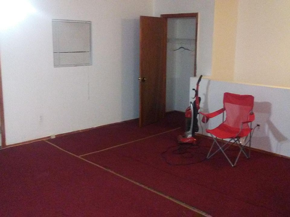 2nd image of 1812 E 92nd St